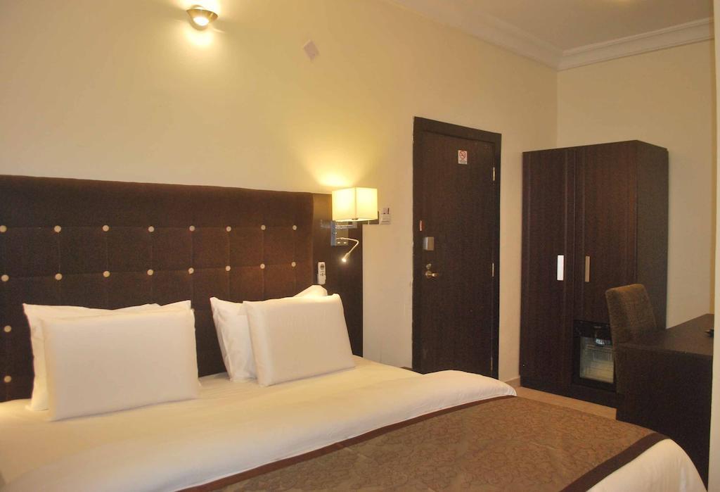 Lakeem Suites Ikoyi Lagos Luaran gambar
