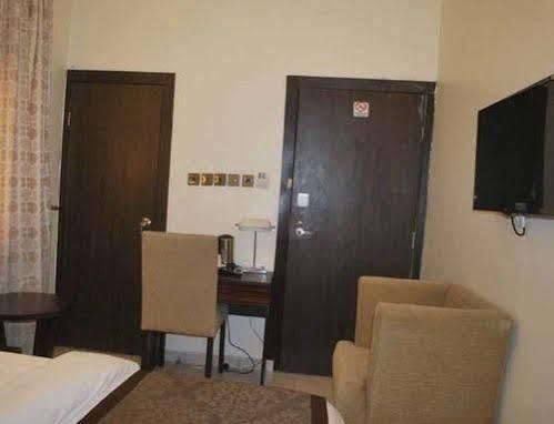 Lakeem Suites Ikoyi Lagos Luaran gambar